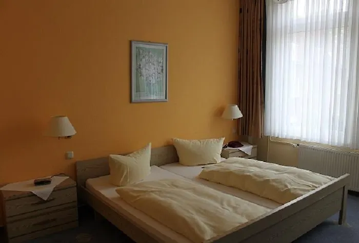 Hotel Stadt 4*